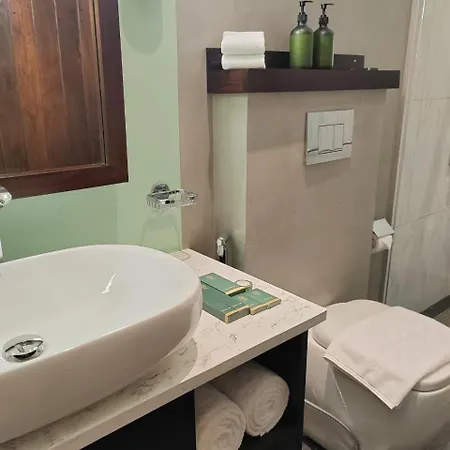 Hotel Montagna Luxury Nuwara Eliya