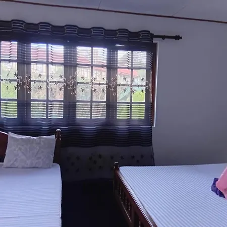 Homestay Le Grand Chateau