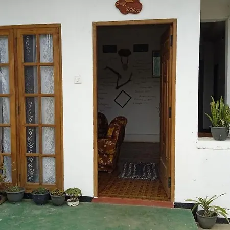 01 Apartment