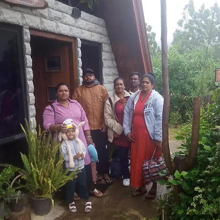 Barrow Family * Nuwara Eliya