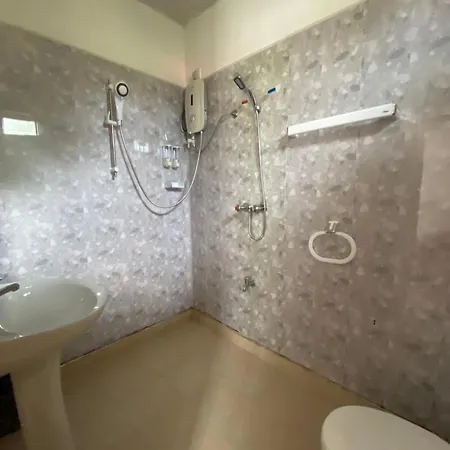 R R I Luxury Nuwara Eliya