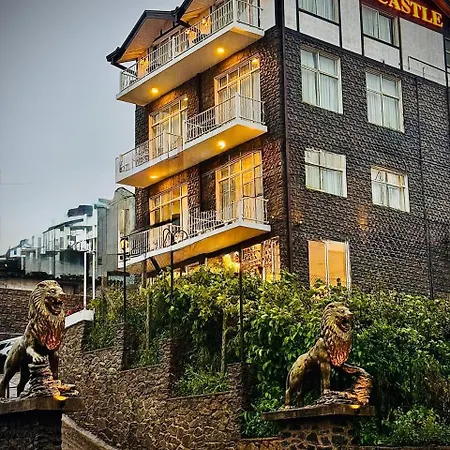 King Castle Front By Laksam Hotel Nuwara Eliya