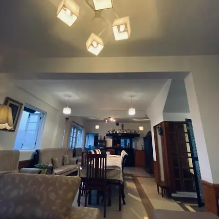 Hotel London Nuwara Eliya