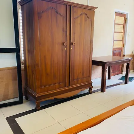 London 3* Nuwara Eliya