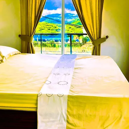 Lodge Lotus View *