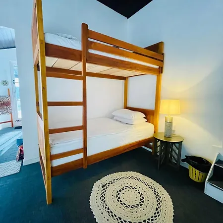 Villa The Burrow - A Modern Loft-style Luxury Nuwara Eliya