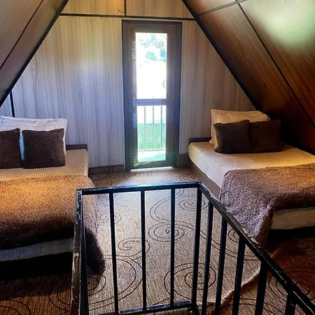 The Heaven Wood Guest house Nuwara Eliya