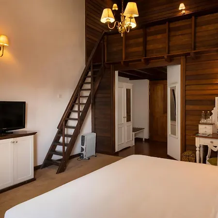 Jetwing St Andrew's Hotel