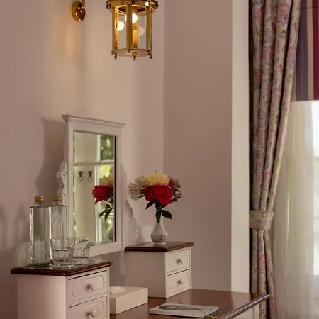 Jetwing St Andrew's Hotel 5*