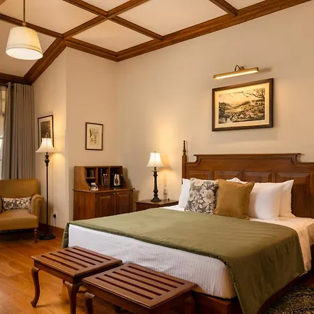 Villa The Hill Club Nuwara Eliya