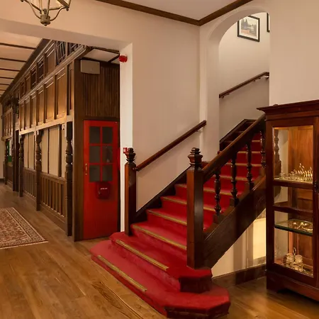 The Hill Club Nuwara Eliya