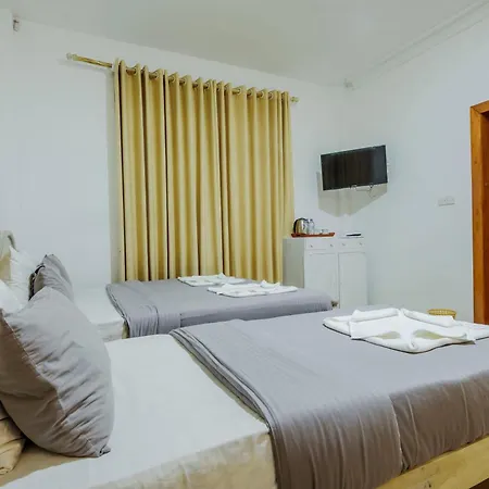 Hotel Oasis Hill Nuwara Eliya