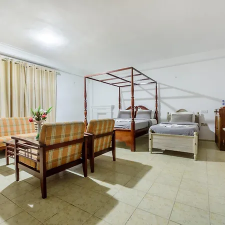 Oasis Hill Hotel 2*