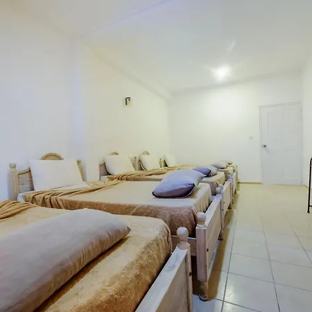 Hotel Oasis Hill 2*