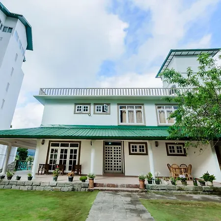Oasis Hill Hotel Nuwara Eliya
