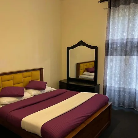 Hotel Lavender *