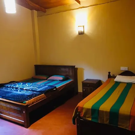 Tea Planters Lodge, Cooking Class And Tours Nuwara Eliya