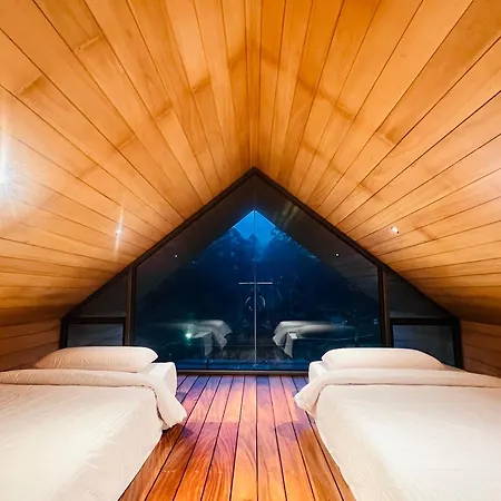 Azenya Aparthotel 3*