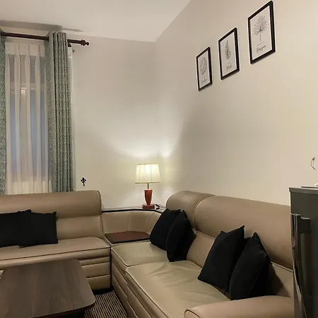 Apartment Breeze Nuwara Eliya