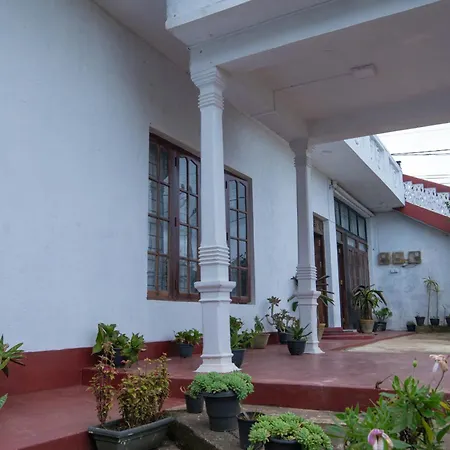 Kenton Guest house Nuwara Eliya