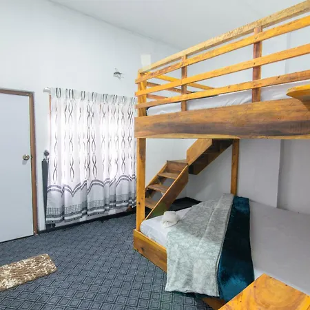 Guest house Kenton *