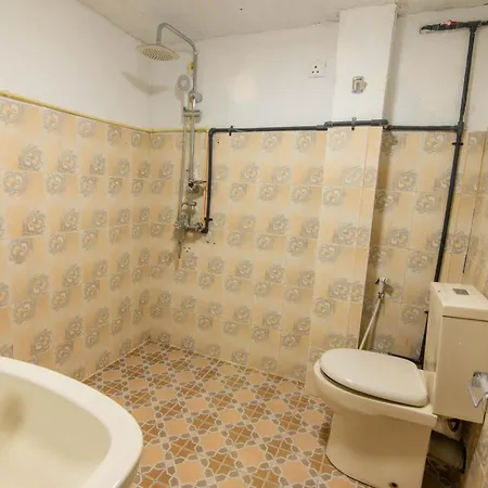 Kenton Guest house *