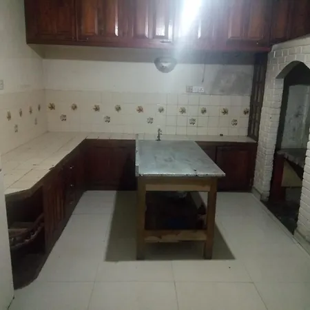 Olive Grand Guest house 3*