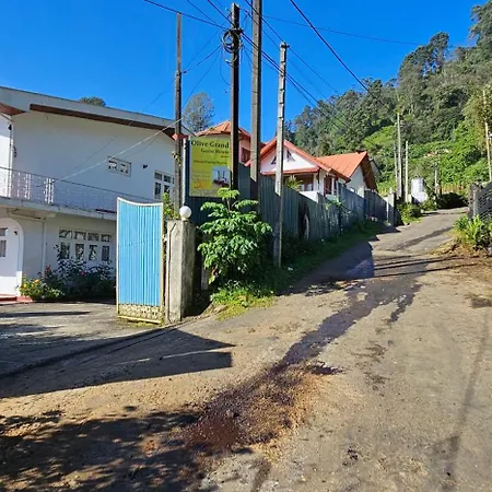 Olive Grand 3* Nuwara Eliya