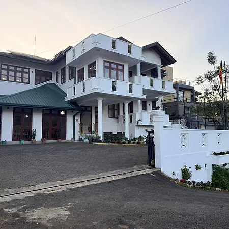 Drizzle Ridge Hotel