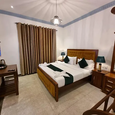 Astoria Hotel
