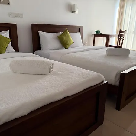 Hotel Drizzle Ridge Nuwara Eliya
