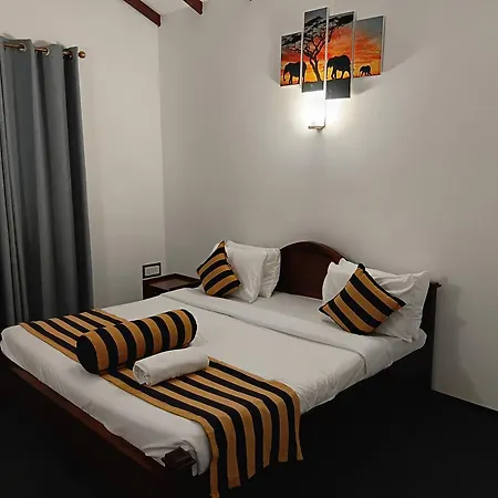 Hotel Paravithota Hills *