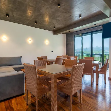 Southern Seven Hotel 3*