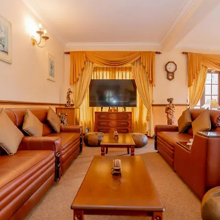 Ard Lui Hotel