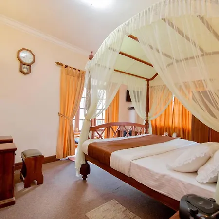 Hotel Ard Lui Nuwara Eliya