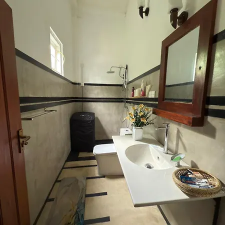 Guest house For Rent