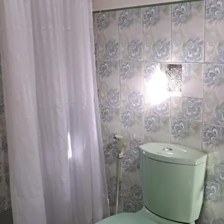 Bed & Breakfast Redwood *