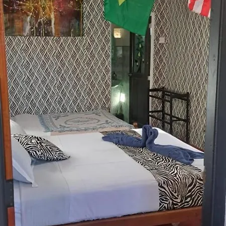 Redwood Bed & Breakfast *