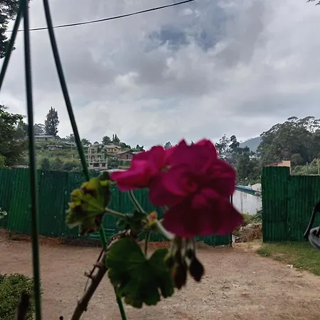 Lady Maccllum's Stone Nuwareliya Sri Lanka Hostel *