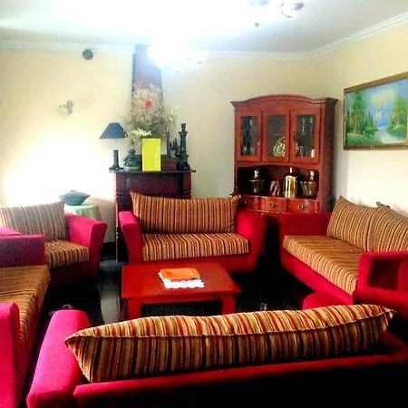 Colling Wood Hotel 2*
