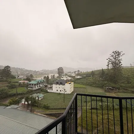 Golden Lion Luxury Residency Apartment *