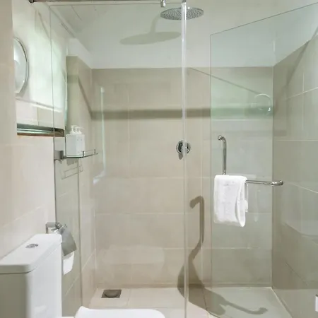 Ferncliff Guest house