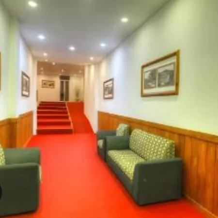 Hotel The Queensburry Nuwara Eliya