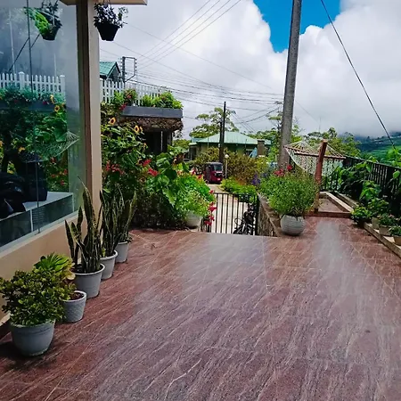 Villa Clover