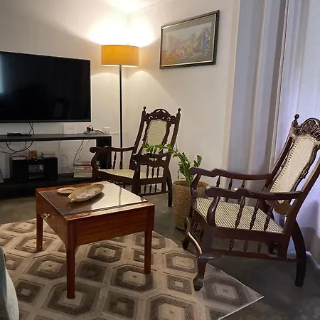 Laza * Nuwara Eliya
