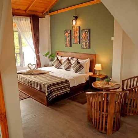 The Mount View Single Tree Hotel *