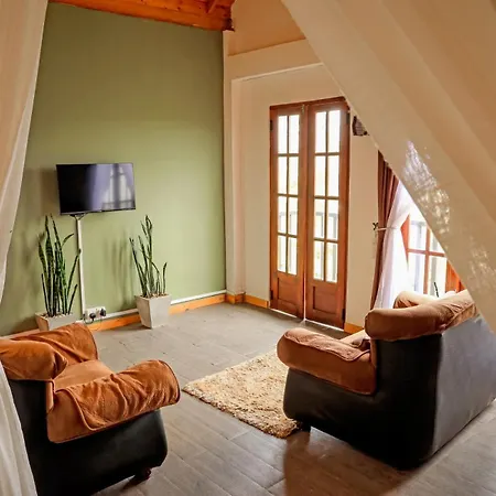 The Mount View Single Tree Hotel