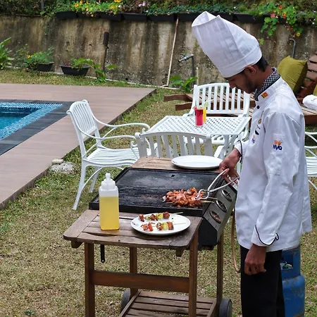 Winsanda Boutique With Heated Pool, Nuwara Eliya