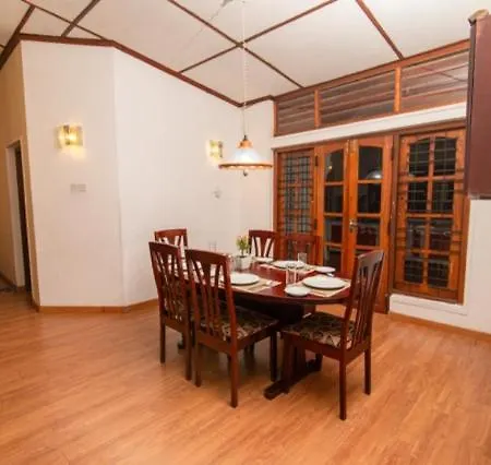 Anaya * Nuwara Eliya