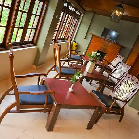 Hotel Grosvenor Nuwara Eliya